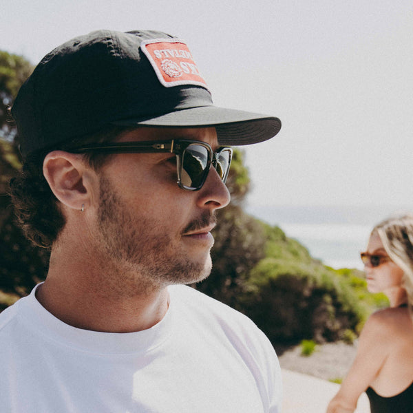 INTERLUDE - Eco Black / Grey Polar